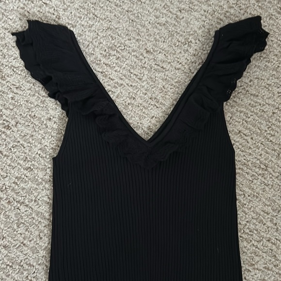 Gap ruffle sweater tank top NWT - Picture 6 of 6
